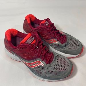 Saucony Ride 10 Running Shoes
